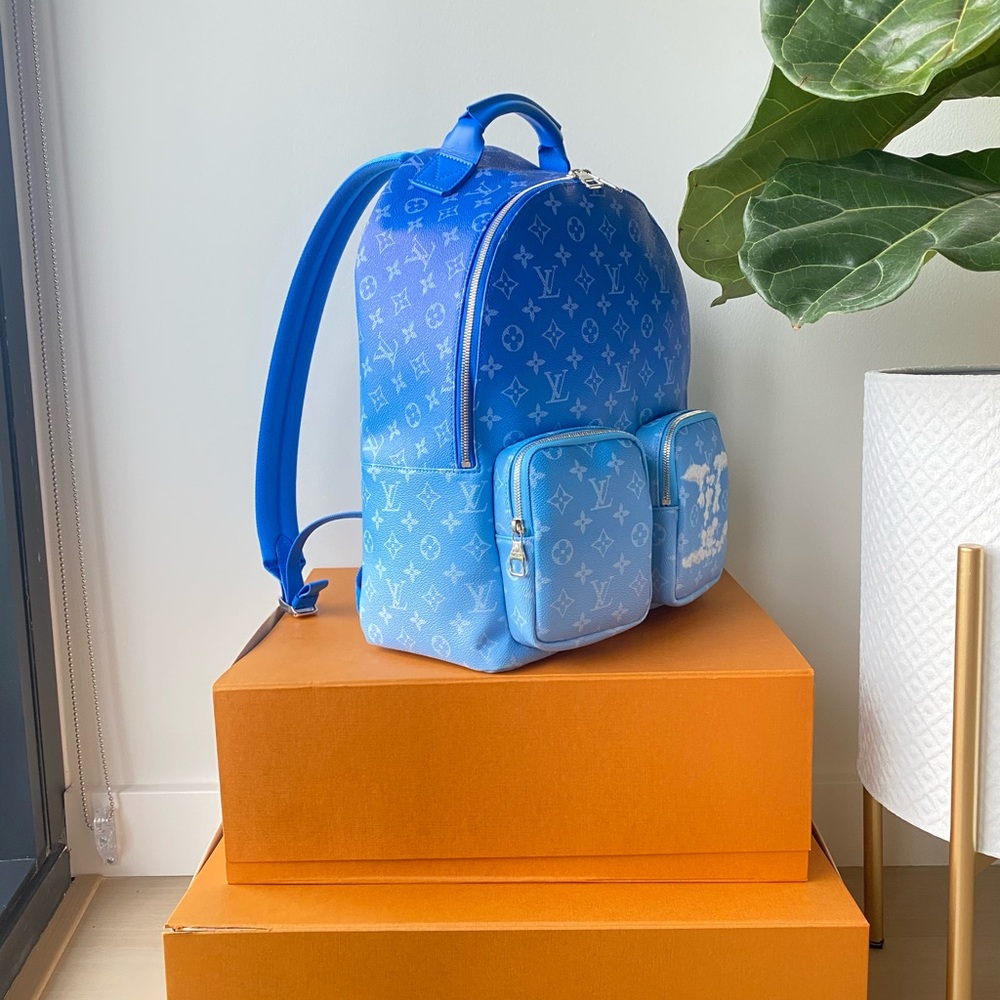 RARE NWT💙Louis Vuitton limited edition Virgil Abloh Clouds multipocket backpack - Picture 2 of 16